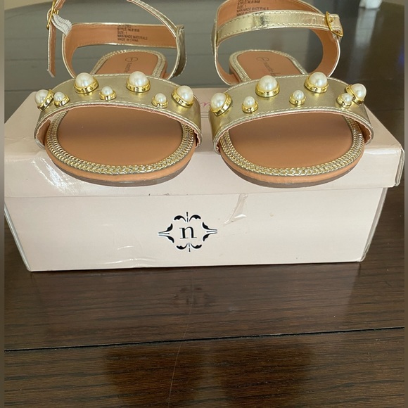 Nanette Laporte Girls Gold Open Toe Sandals - Picture 3 of 5